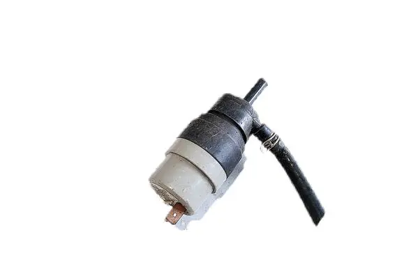 Audi 80 90 S2 B4 Windscreen/windshield washer pump HPO-431955651