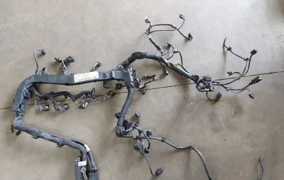 Mercedes-Benz C W204 Engine installation wiring loom A6510104049 651911 01F204