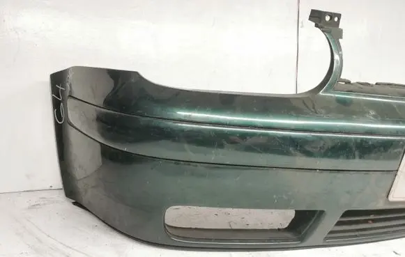 Volkswagen Golf IV Front bumper