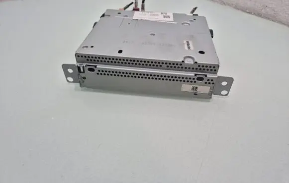 Alfa Romeo Giulia Radio/CD/DVD/GPS head unit 52089799
