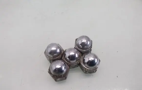 Subaru Legacy Nuts/bolts 