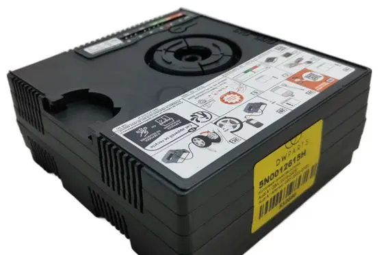 Audi A1 Tire air pump compressor 5N0012615H