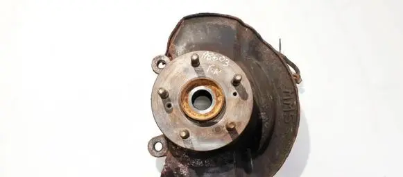 Honda CR-V Front wheel hub