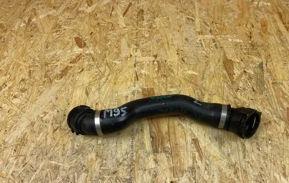 BMW 7 G11 G12 Engine coolant pipe/hose 8597748