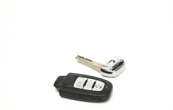 Audi A4 S4 B8 8K Ignition key/card 8K0959754H 8K0959754