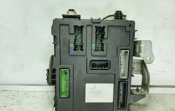 Nissan Pulsar Comfort/convenience module A2C32559700 3ZP0B