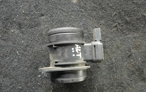 Seat Altea XL Mass air flow meter 03L906461