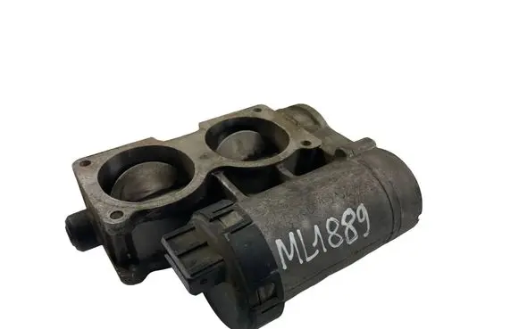 Saab 9000 CS Throttle valve 90490044
