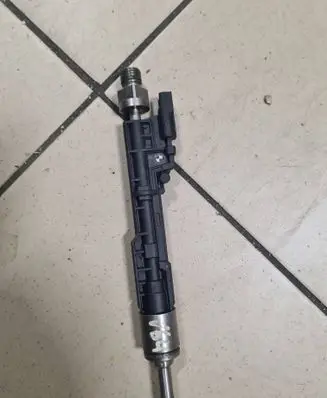 BMW 4 F32 F33 Fuel injector 7645960 102135-41 81426