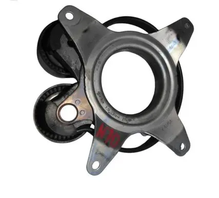 Volvo XC90 Generator/alternator belt tensioner 32139935