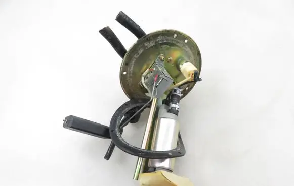Mazda 323 In-tank fuel pump B3E7