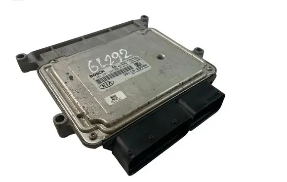 KIA Ceed Engine control unit/module ECU 391102B500 0261201324