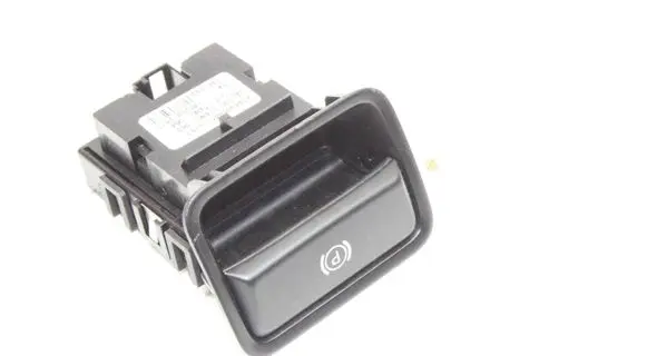 Infiniti Q30 Hand parking brake switch A2469050451