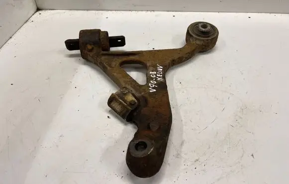 Volvo V70 Front lower control arm/wishbone 30760815 28020A