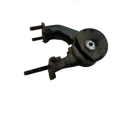 Toyota Avensis T250 Engine mount bracket 123710R010