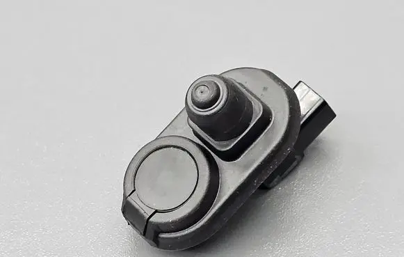 Honda Civic IX Front door sensor 