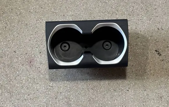 BMW X2 U10 Cup holder 9479664