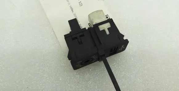 BMW 3 E90 E91 AUX in-socket connector 9229246 84109229246