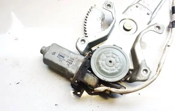 Mazda Premacy Rear door window regulator motor c1007258x 8962100-3922