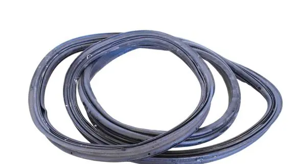 Polestar 2 Trunk rubber seal (body) 31662573