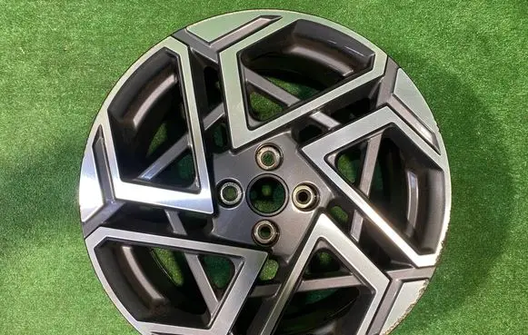 Hyundai i20 (BC3 BI3) R17 alloy rim 52910-Q0530