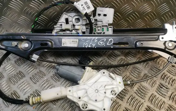 Mercedes-Benz CLS C219 Rear window lifting mechanism without motor A2197300846 2197300846