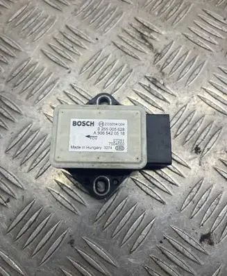 Mercedes-Benz Vito Viano W639 ESP acceleration yaw rate sensor 0265005628 7004550 A9065420518