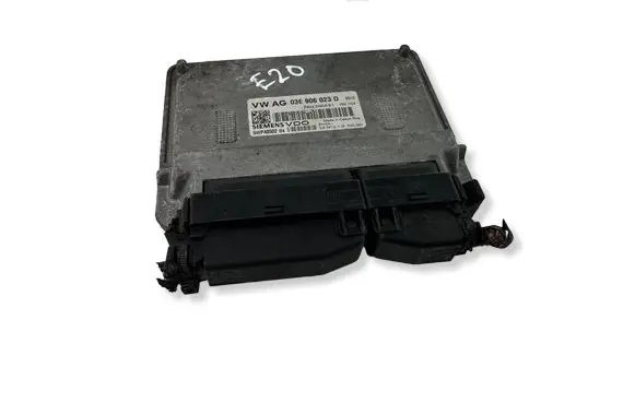 Volkswagen Polo IV 9N3 Engine control unit/module 03E906023D 5WP4050204