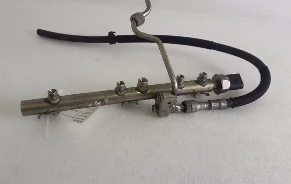 BMW 3 E92 E93 Fuel main line pipe 7537319 0831825540 756248104
