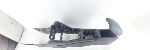 Audi Q3 F3 Center console 83B863242 83B8632426PS 83B863241