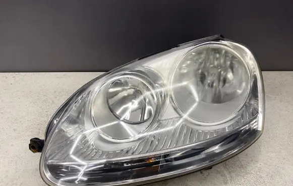 Volkswagen Golf V Headlight/headlamp 1K6941005p