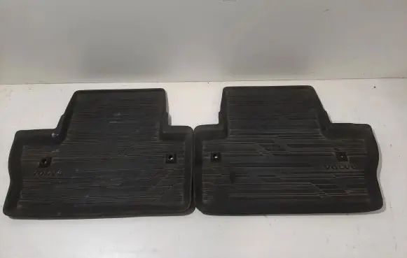 Volvo V60 Rear floor mat 31267391 31267392