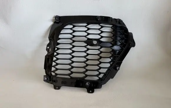 Jaguar F-Pace Front bumper upper radiator grill MK8M8B289A