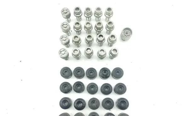 Nuts/bolts