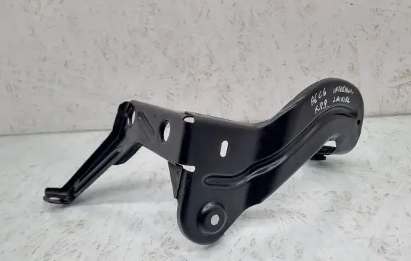 Audi A6 S6 C6 4F Intercooler pipe mounting bracket 4F0145813F