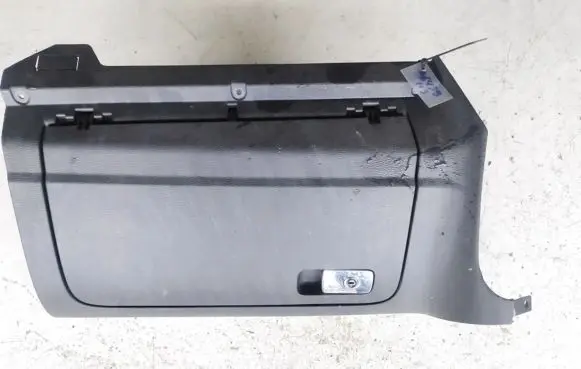 Volkswagen Golf V Glove box 1k1857290