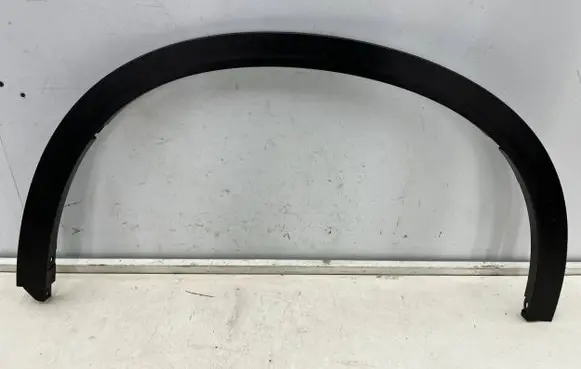 Suzuki Vitara (LY) Front arch trim 77211-54p0