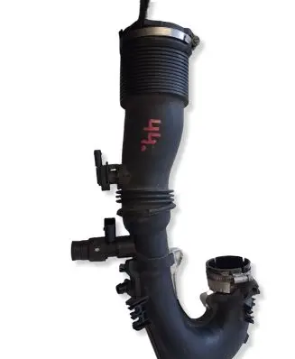 Mercedes-Benz B W246 W242 Turbo air intake inlet pipe/hose A2700901029