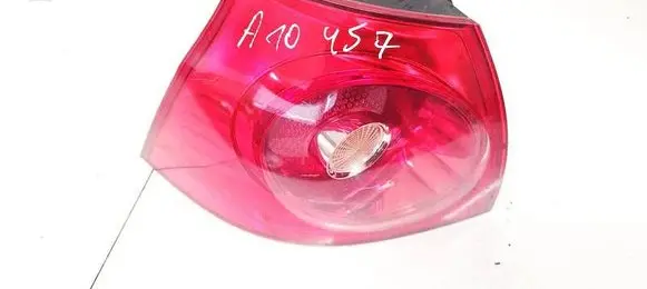 Volkswagen Golf V Rear/tail lights 1K6945095E