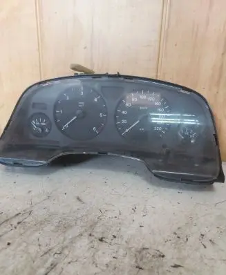 Opel Zafira A Speedometer (instrument cluster) 24419561