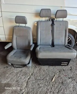 Volkswagen Transporter - Caravelle T5 Seat set 