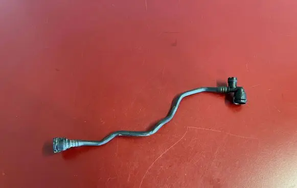 BMW X1 F48 F49 Engine coolant pipe/hose 7617366 17127617366