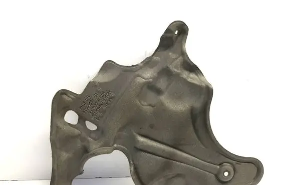 BMW X5 F15 Heat shield in engine bay 8490569 5470301