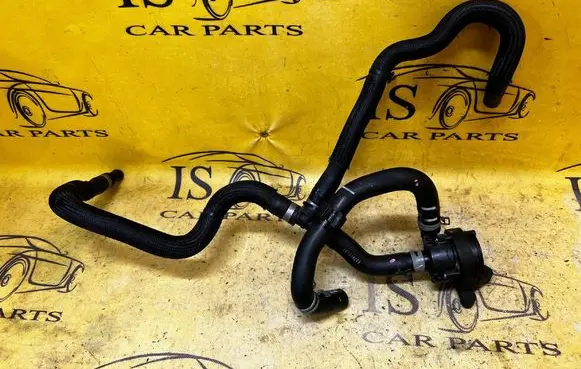 Ford Escape IV Water pump GU5A18D474 LX618B550ABE