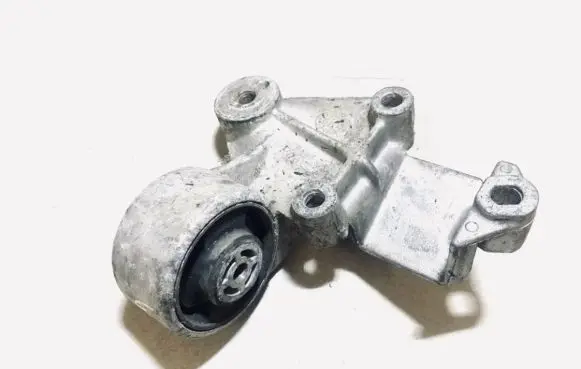 Lancia Zeta Engine mount bracket 722600