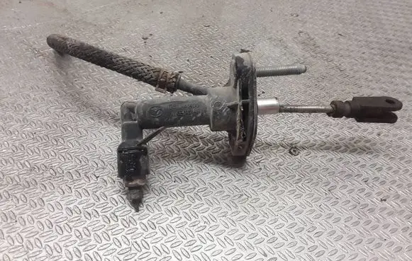 Mazda 6 Clutch master cylinder GS1J41400 KE047