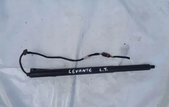 Maserati Levante Tailgate strut 670034275