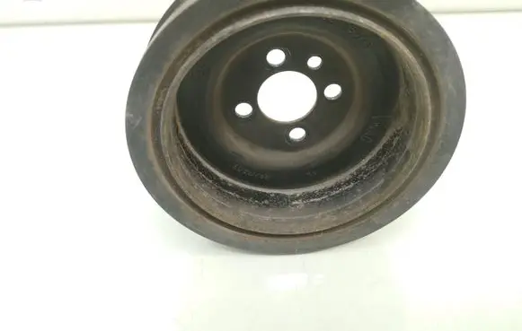 Skoda Octavia Mk2 (1Z) Crankshaft pulley 03G105243