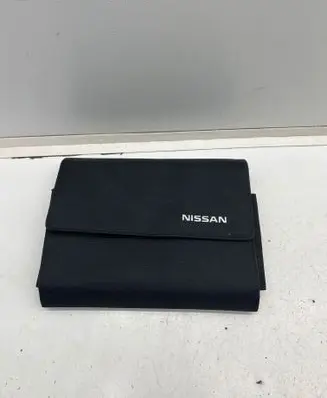 Nissan Qashqai Owners service history hand book 