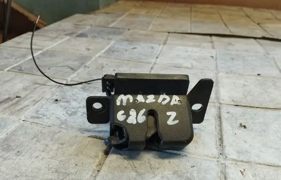 Mazda 626 Tailgate/trunk/boot lock/catch/latch